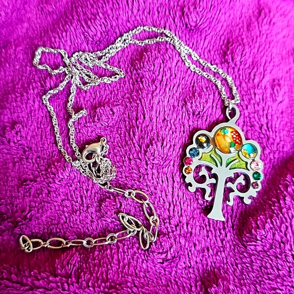Seeka Swarovski Tree of Life Necklace~ Amazing $90 - Picture 2 of 8